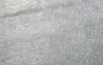 Kuggar laminate fibreglass or shingles?